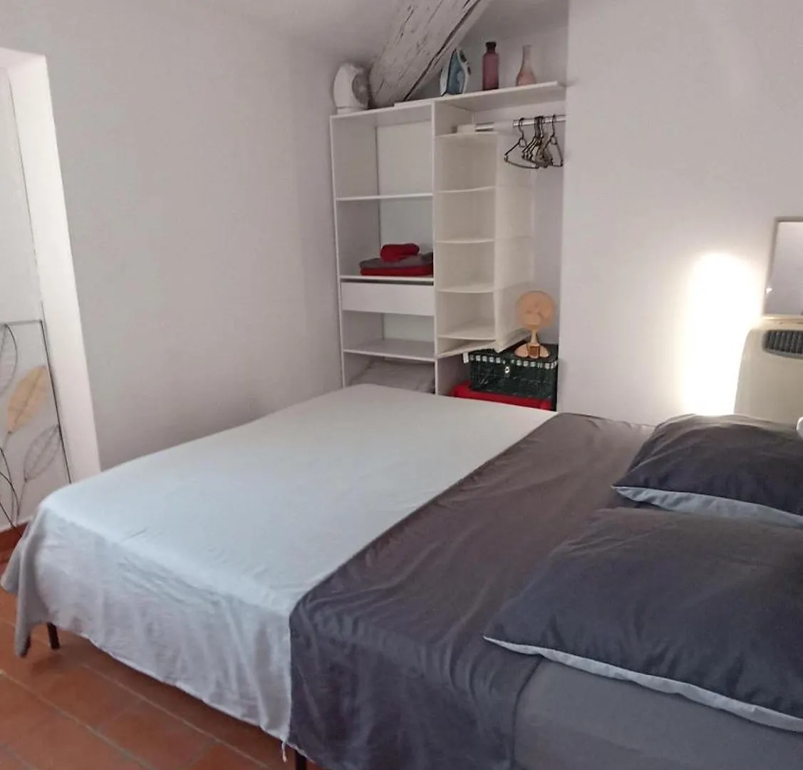 Appartement Les Hebergements De La Plage En Ville Martigues Frankrijk