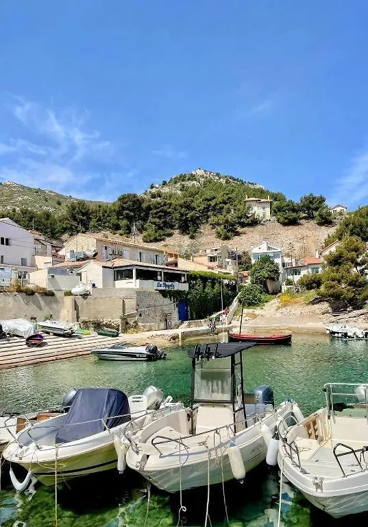 Appartement Les Hebergements De La Plage En Ville Martigues Frankrijk